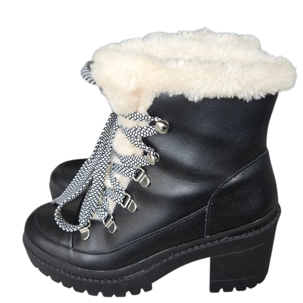 Steve Madden Black Leather Bracket Chunky Lug Heel Faux Fur Booties Size 7.5